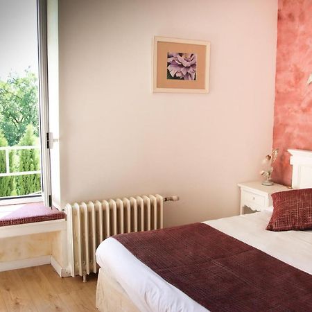 Auberge Des 7 Tours Martel Zewnętrze zdjęcie