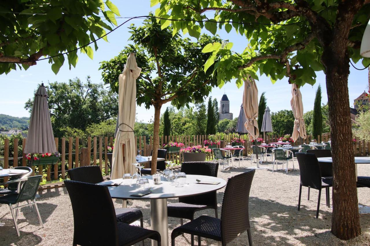 Auberge Des 7 Tours Martel Zewnętrze zdjęcie