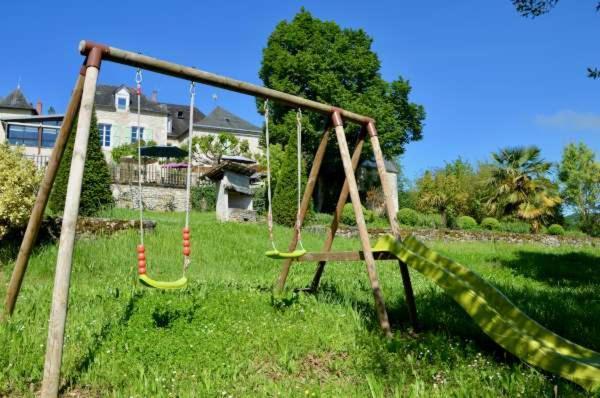 Auberge Des 7 Tours Martel Zewnętrze zdjęcie